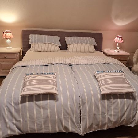 Apartment Seaside Husum  Bagian luar foto