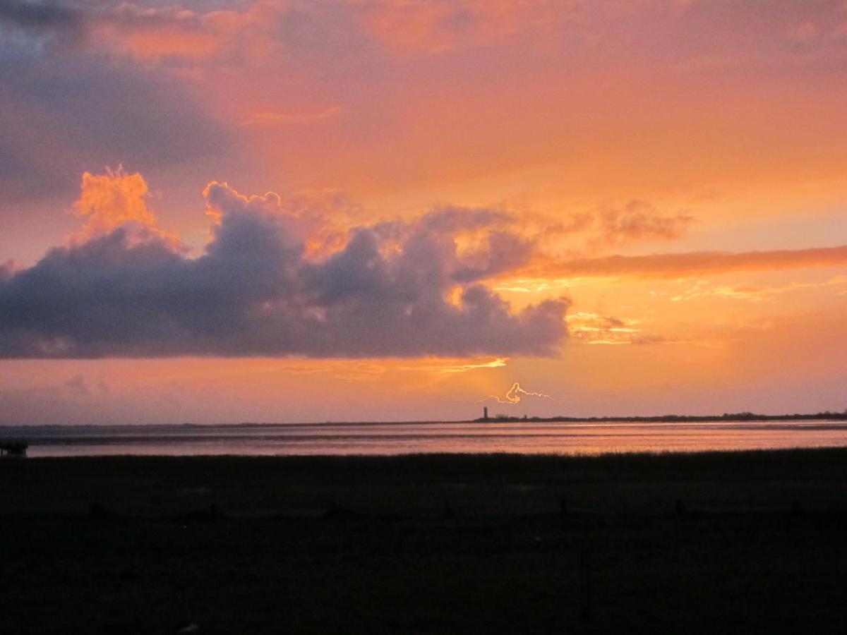Apartment Seaside Husum  Bagian luar foto